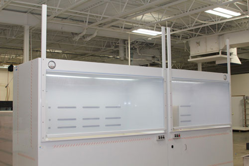 Semiconductor-Wafer-Chemical-Processing-Wet-Bench -&-Fume-Hood——Sliding-Doors-Closed下来