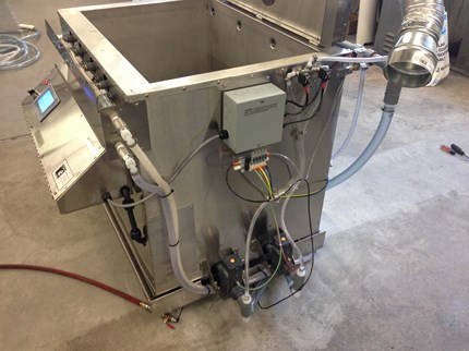 Automated Ultrasonic Parts Washer Mold Cleaning System - Side View