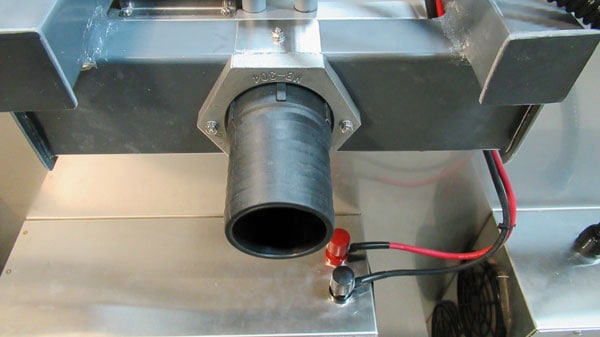 Electropolishing tank rear vent collar for lip ventilation