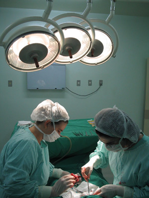 industries-served-medicaldevice-surgery